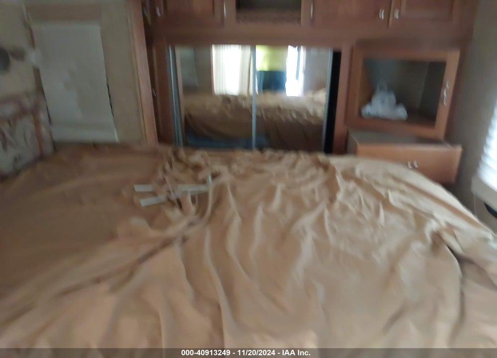 2006 COLORADO 5TH WHEEL VIN: 47CFCRS2X6C652733