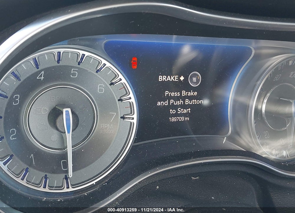 2015 CHRYSLER 300 VIN: 2C3CCAAG4FH830513