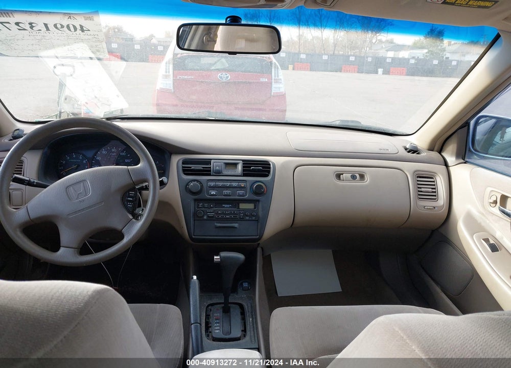 1999 HONDA ACCORD LX V6 VIN: 1HGCG1645XA026804