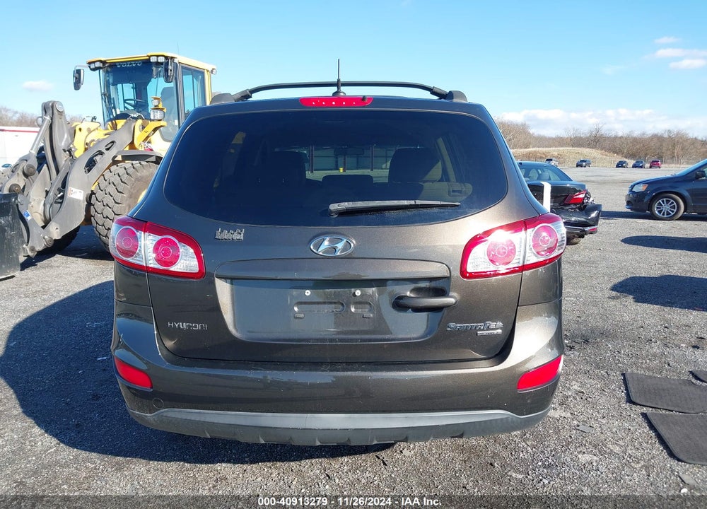 2011 HYUNDAI SANTA FE GLS VIN: 5XYZGDAB1BG011158