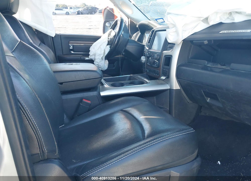 2016 RAM 1500 LAIE VIN: 1C6RR7NTXGS185639