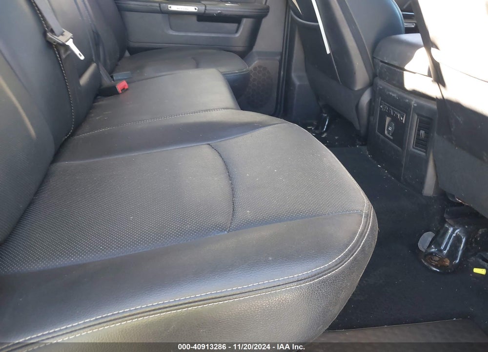 2016 RAM 1500 LAIE VIN: 1C6RR7NTXGS185639