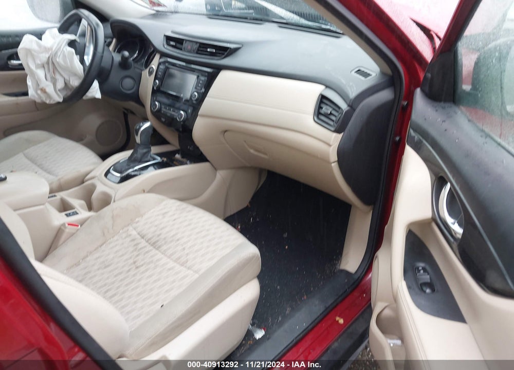 2018 NISSAN ROGUE SV VIN: 5N1AT2MV2JC822047