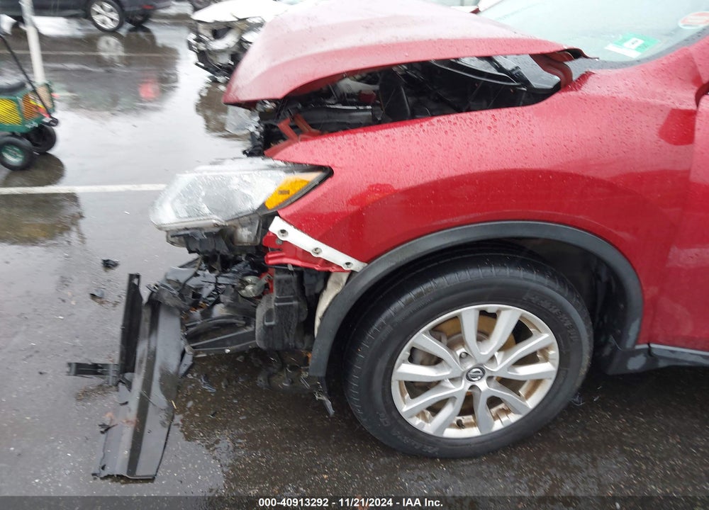 2018 NISSAN ROGUE SV VIN: 5N1AT2MV2JC822047