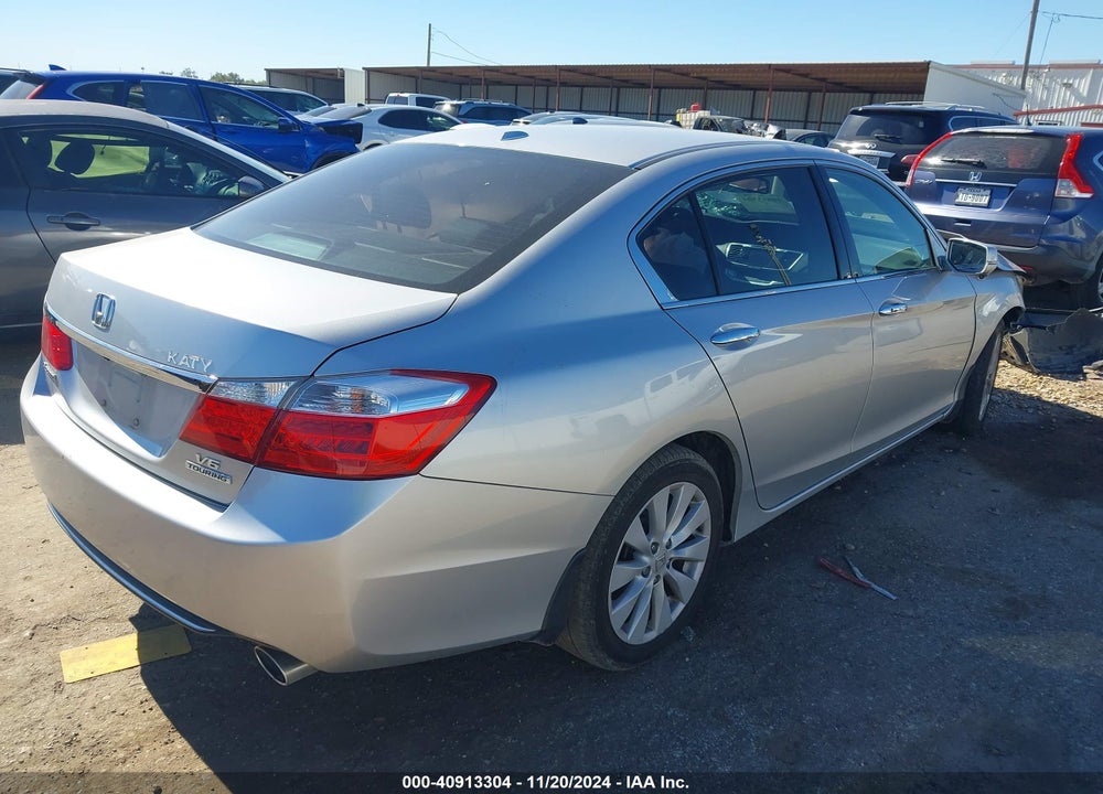 2015 HONDA ACCORD TOURING VIN: 1HGCR3F91FA021731