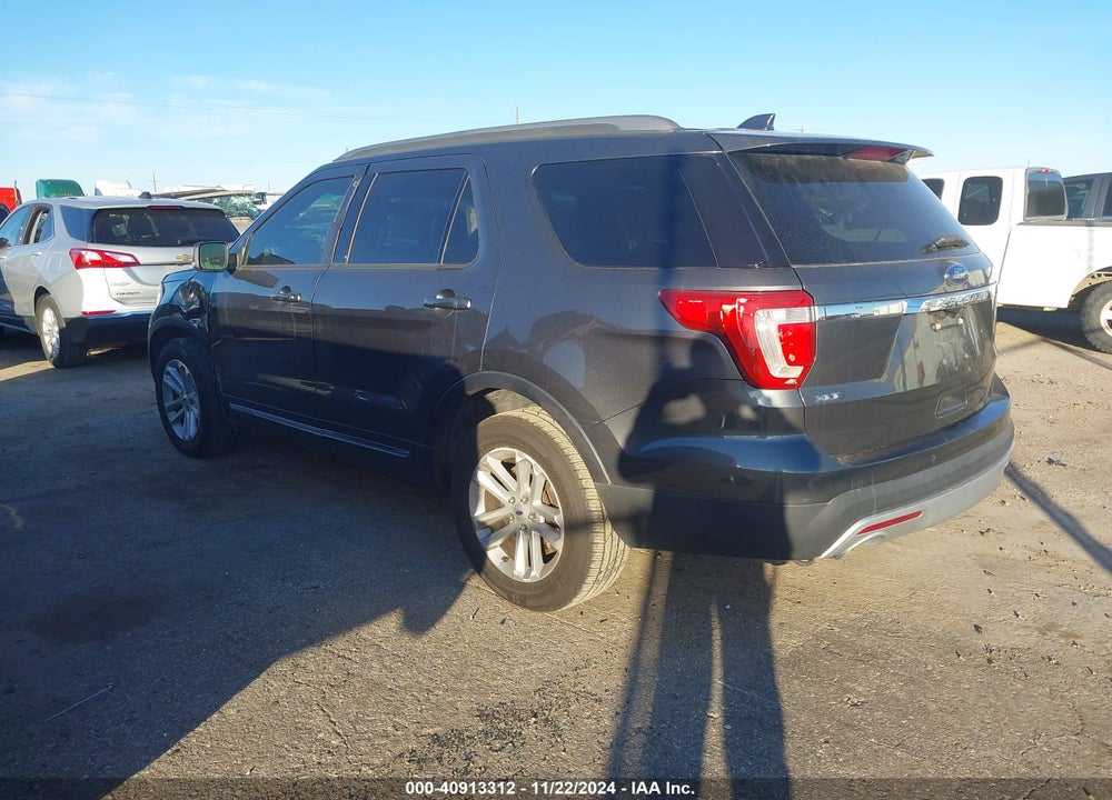 2017 FORD EXPLORER XLT VIN: 1FM5K7D89HGA68711