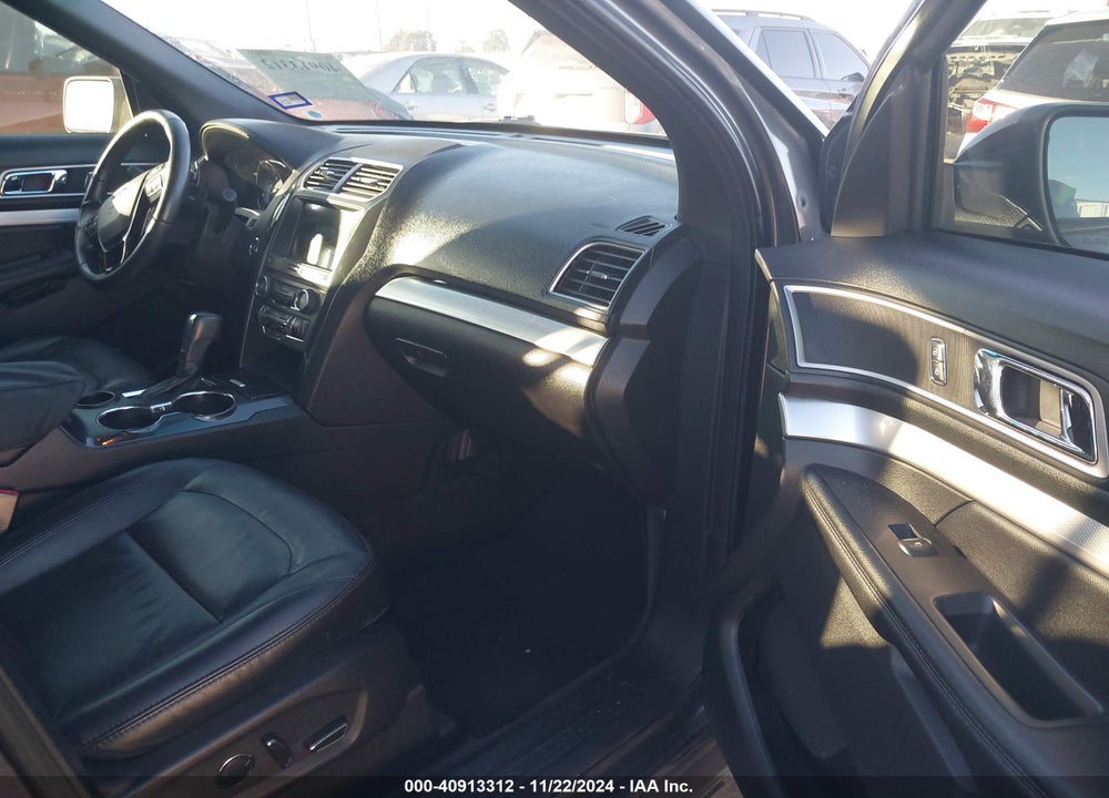 2017 FORD EXPLORER XLT VIN: 1FM5K7D89HGA68711