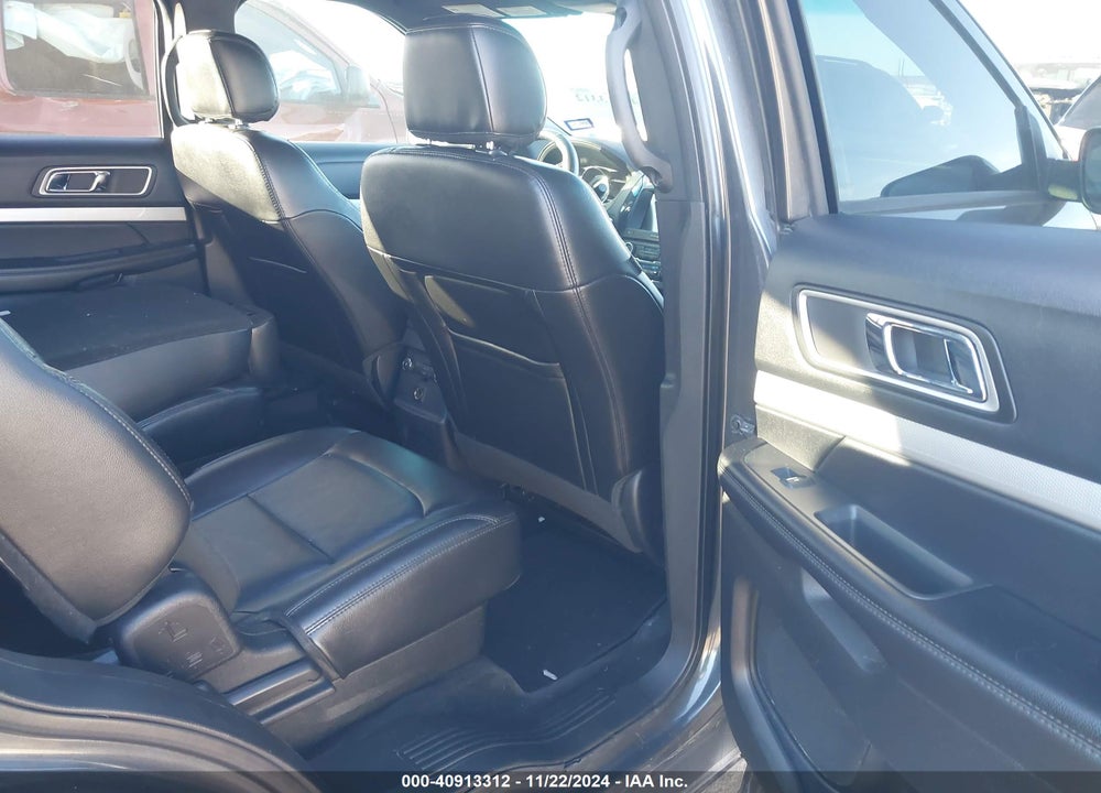 2017 FORD EXPLORER XLT VIN: 1FM5K7D89HGA68711