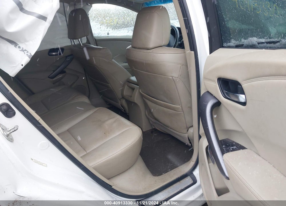 2013 ACURA RDX VIN: 5J8TB3H57DL010894