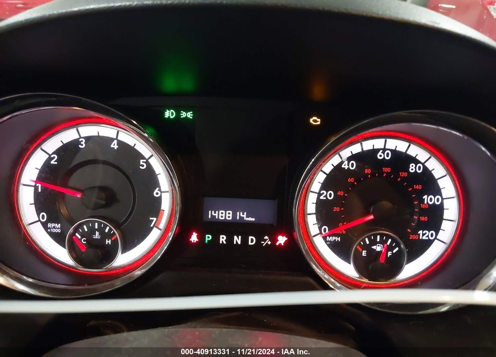 2017 DODGE GRAND CARAVAN VIN: 2C4RDGCG1HR733561