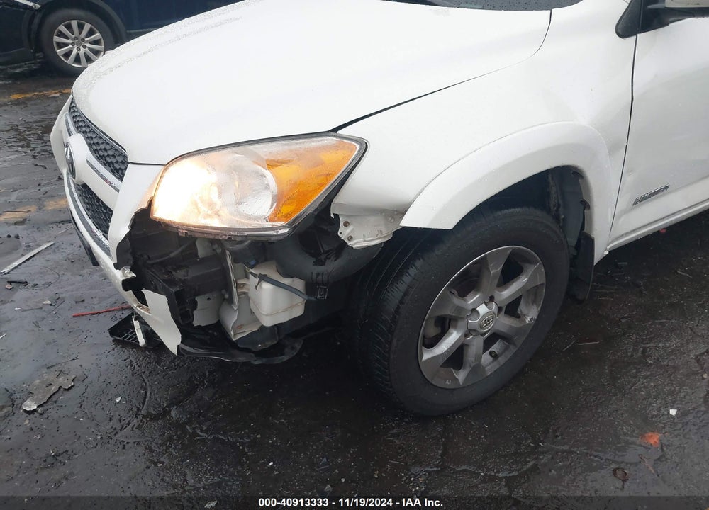 2011 TOYOTA RAV4 LIMITED VIN: 2T3DK4DV8BW039751