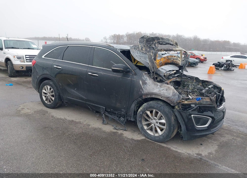 2017 KIA SORENTO 2.4L LX VIN: 5XYPGDA37HG270813