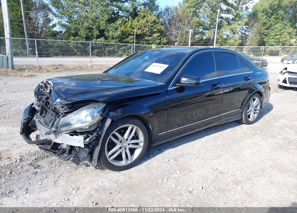 2012 MERCEDES-BENZ C 300 LUXURY 4MATIC/SPORT 4MATIC VIN: WDDGF8BB3CA621585
