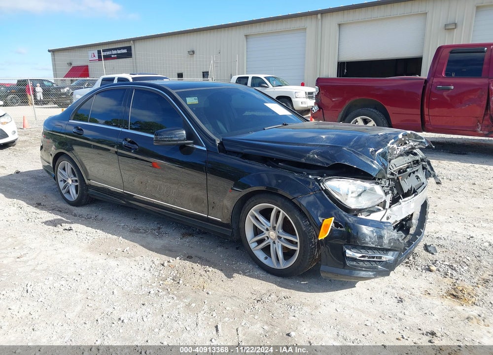 2012 MERCEDES-BENZ C 300 LUXURY 4MATIC/SPORT 4MATIC VIN: WDDGF8BB3CA621585