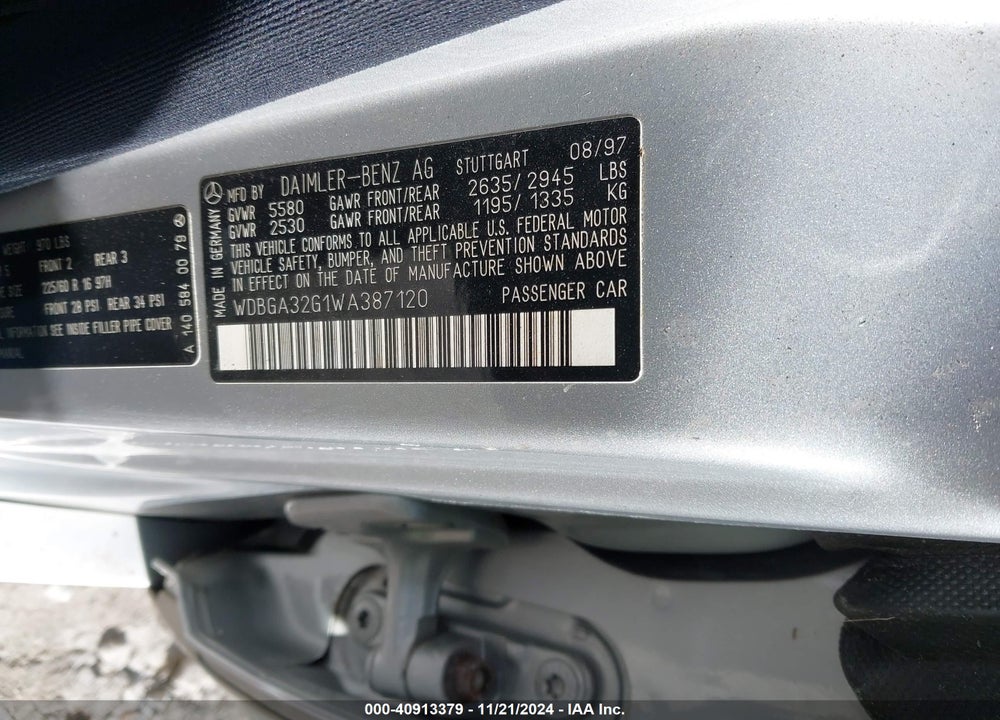 1998 MERCEDES-BENZ S 320 VIN: WDBGA32G1WA387120