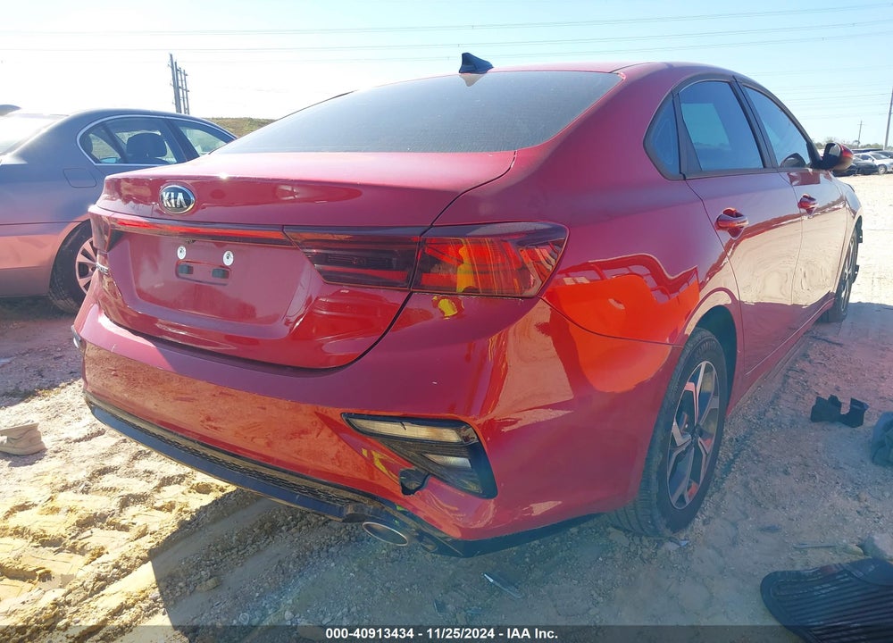 2021 KIA FORTE LXS VIN: 3KPF24AD7ME362031