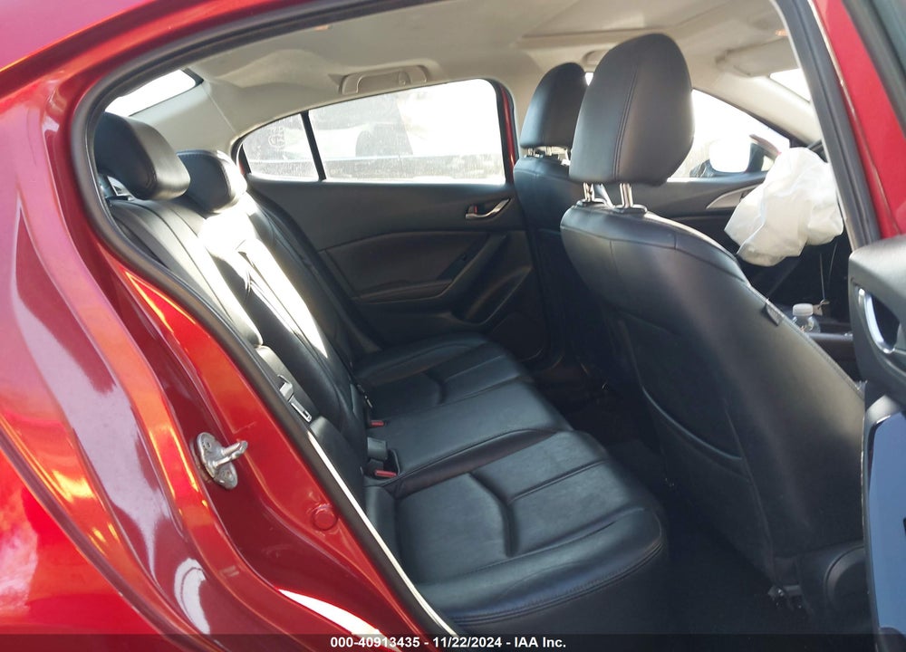 2018 MAZDA MAZDA3 VIN: 3MZBN1V3XJM191389