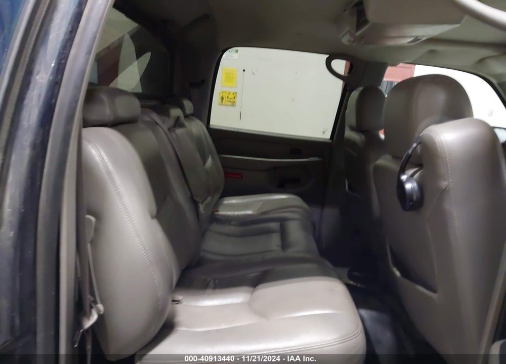 2005 CHEVROLET AVALANCHE VIN: 3GNEK12T35G261100