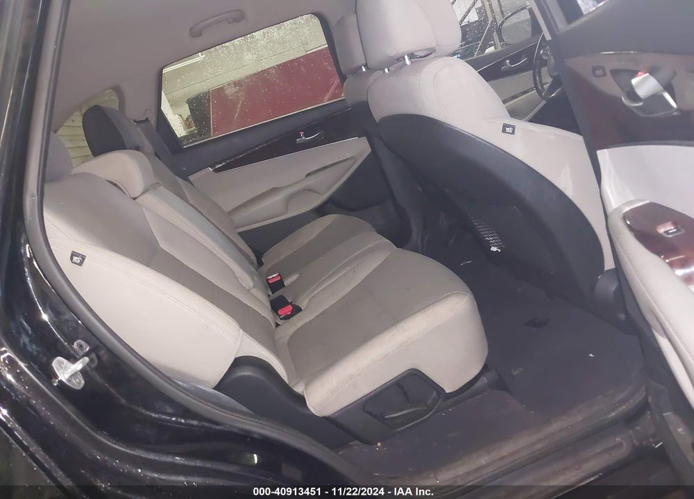 2017 KIA SORENTO 2.4L LX VIN: 5XYPGDA30HG204796