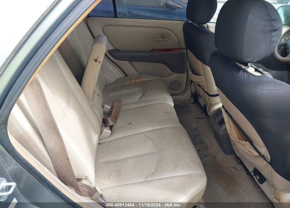 2000 LEXUS RX 300 VIN: JT6GF10U2Y0075016