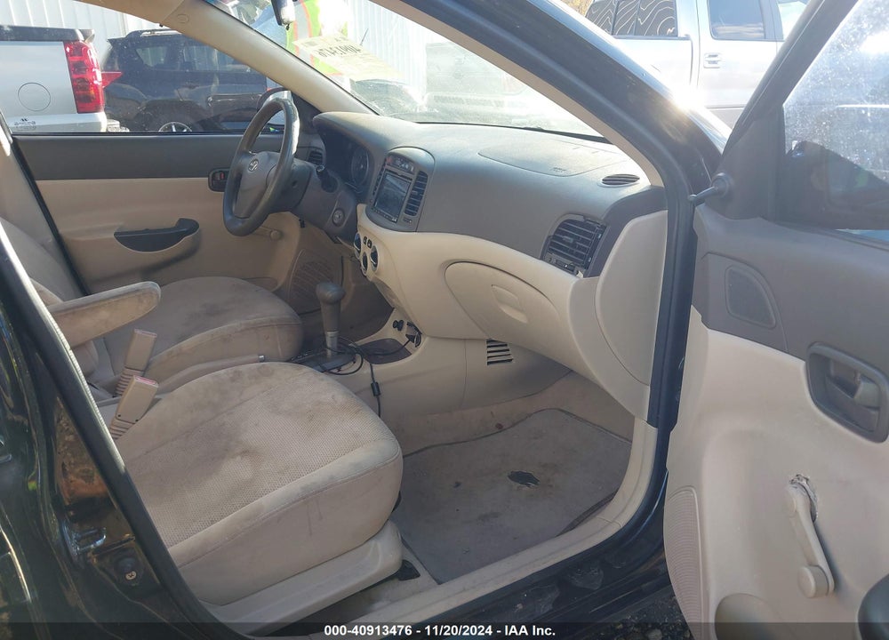 2007 HYUNDAI ACCENT GLS VIN: KMHCN46CX7U152194