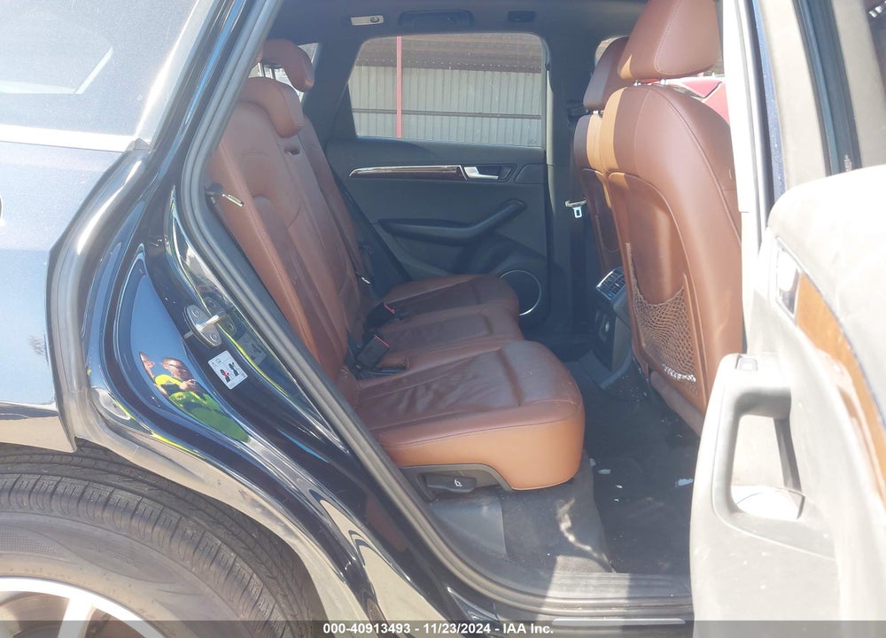 2010 AUDI Q5 3.2 PREMIUM VIN: WA1LKAFPXAA011871