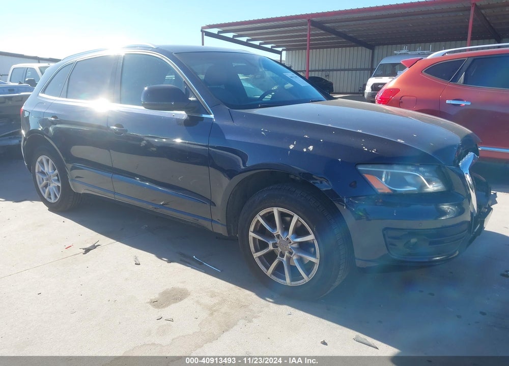 2010 AUDI Q5 3.2 PREMIUM VIN: WA1LKAFPXAA011871