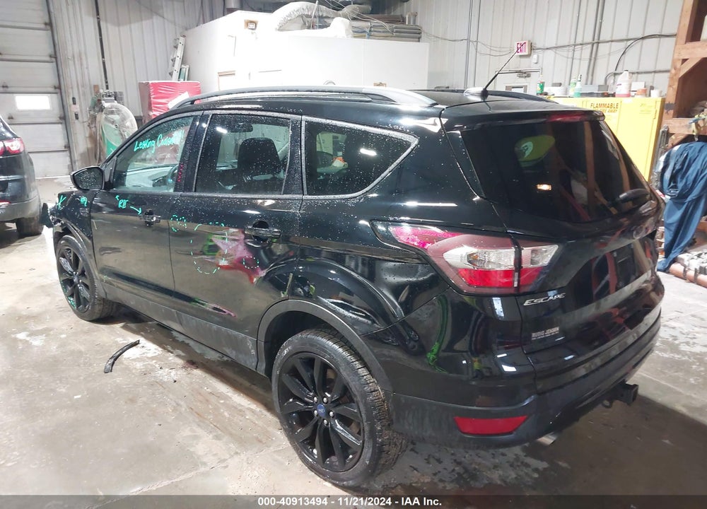2017 FORD ESCAPE SE VIN: 1FMCU9G90HUC64989