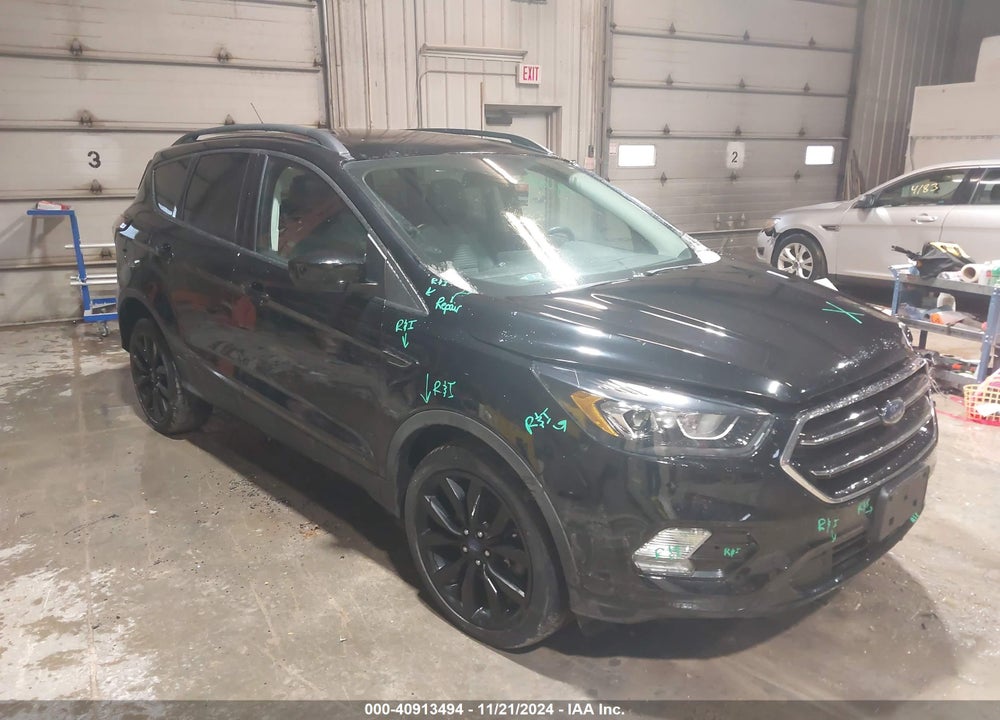 2017 FORD ESCAPE SE VIN: 1FMCU9G90HUC64989