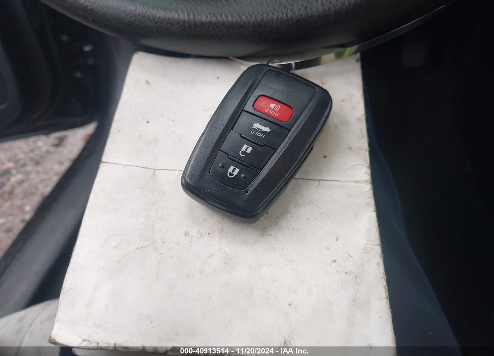 2021 TOYOTA COROLLA LE VIN: JTDVPMAE3MJ133323