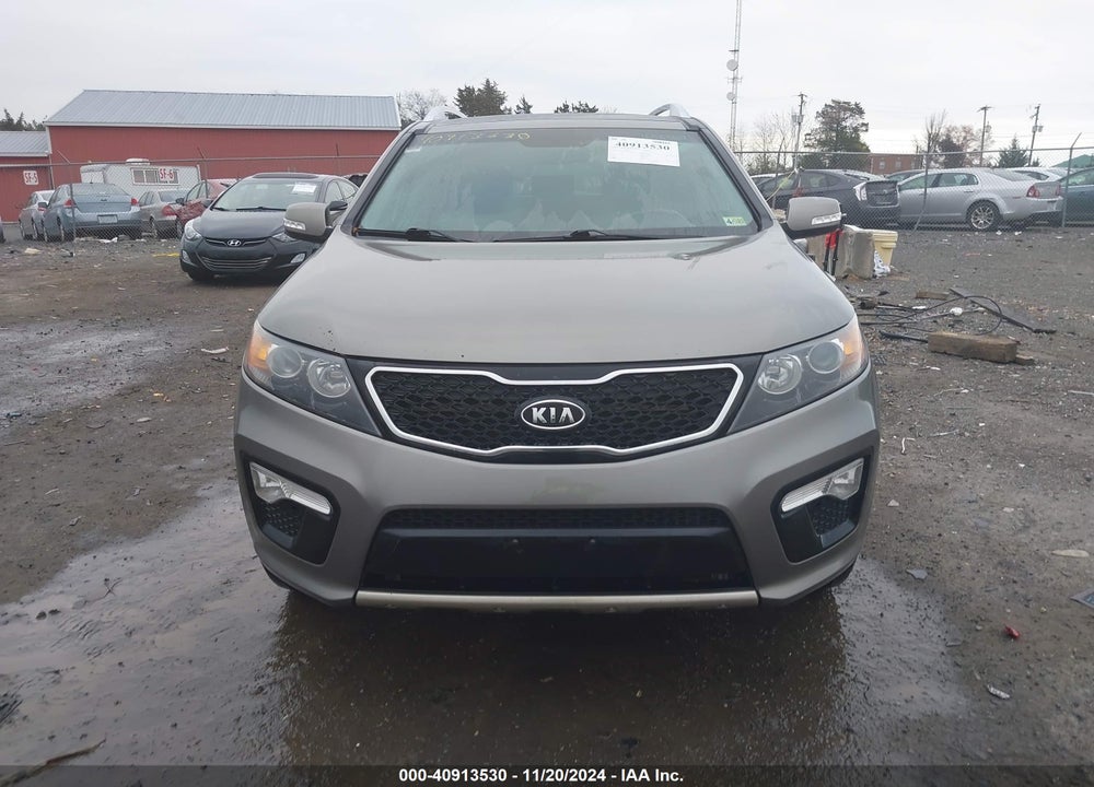 2012 KIA SORENTO SX V6 VIN: 5XYKWDA29CG235123