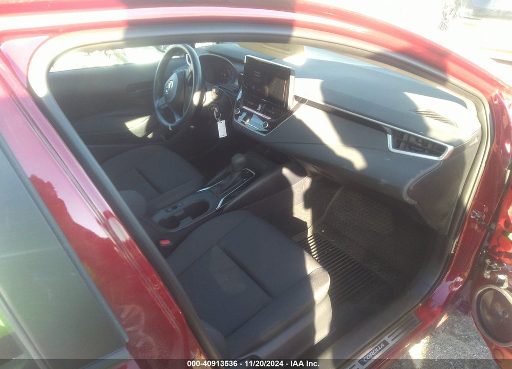 2024 TOYOTA COROLLA LE VIN: 5YFB4MDE7RP197147