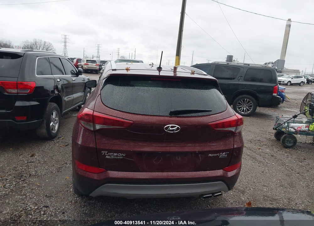 2017 HYUNDAI TUCSON SPORT VIN: KM8J3CA20HU313451