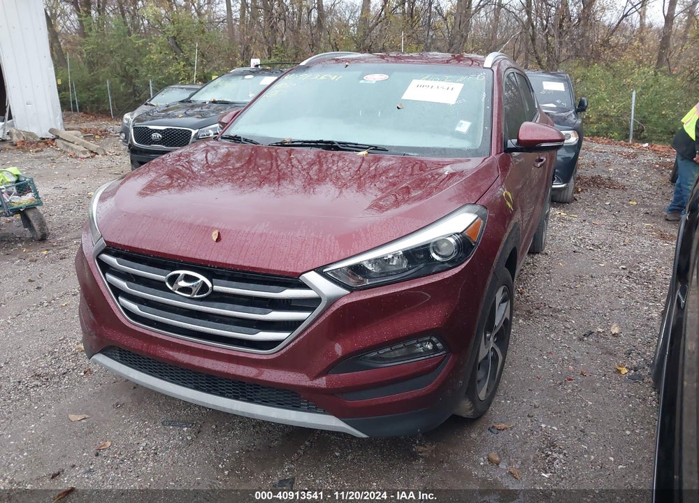 2017 HYUNDAI TUCSON SPORT VIN: KM8J3CA20HU313451