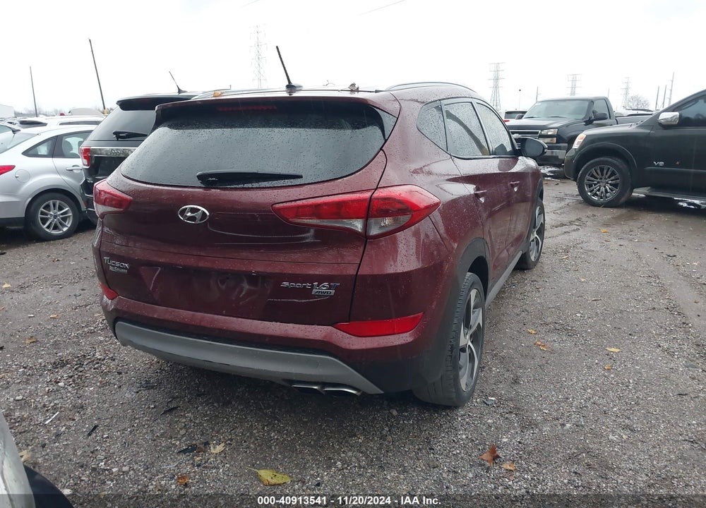2017 HYUNDAI TUCSON SPORT VIN: KM8J3CA20HU313451
