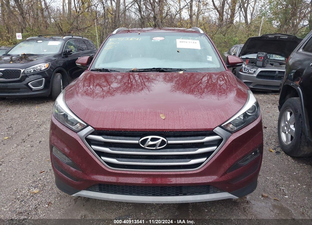 2017 HYUNDAI TUCSON SPORT VIN: KM8J3CA20HU313451