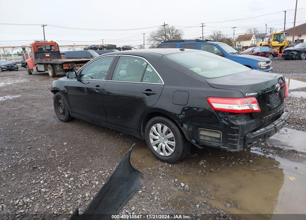 2011 TOYOTA CAMRY LE VIN: 4T1BF3EK8BU187708