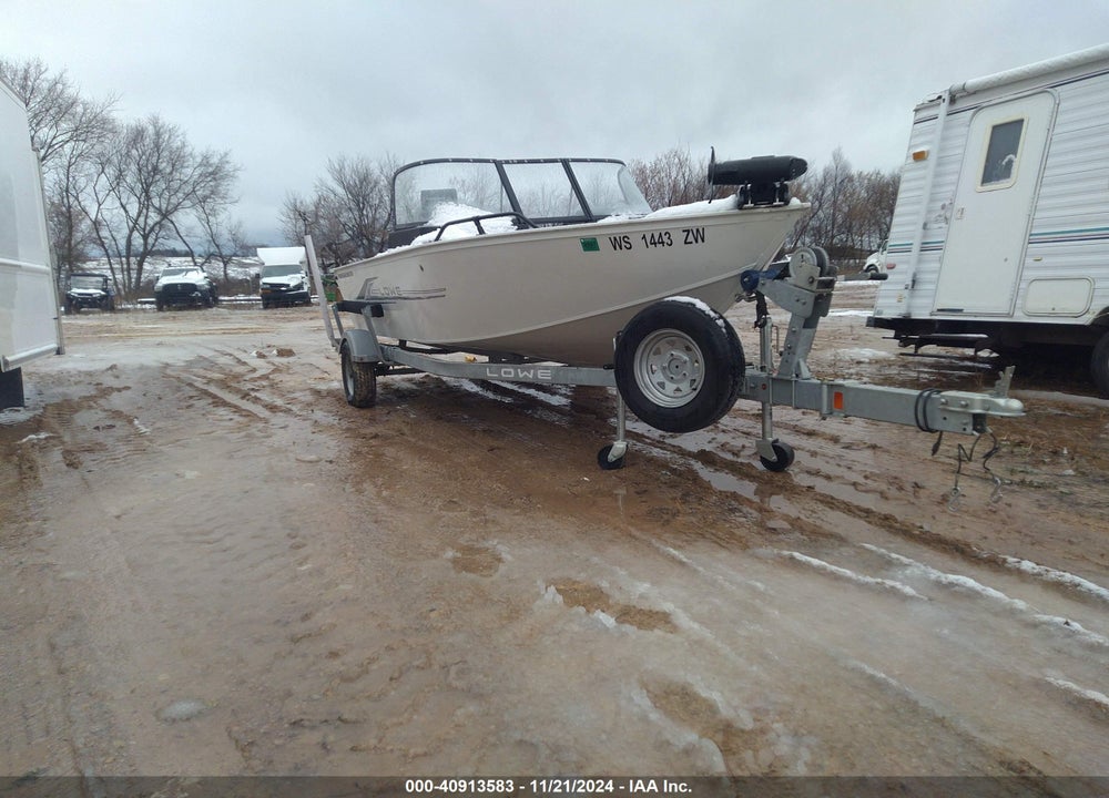 2022 LOWE FISHING MACHINE FM1775WT VIN: LWC00076G122