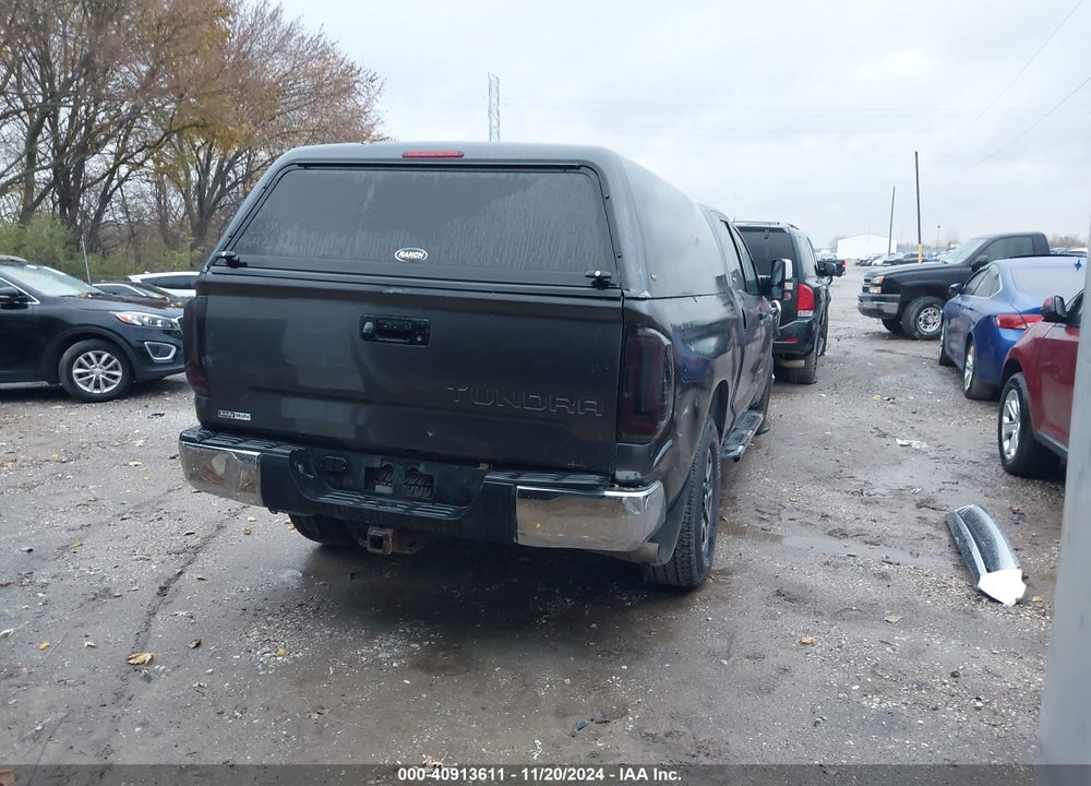 2014 TOYOTA TUNDRA SR5 5.7L V8 VIN: 5TFUY5F17EX411336