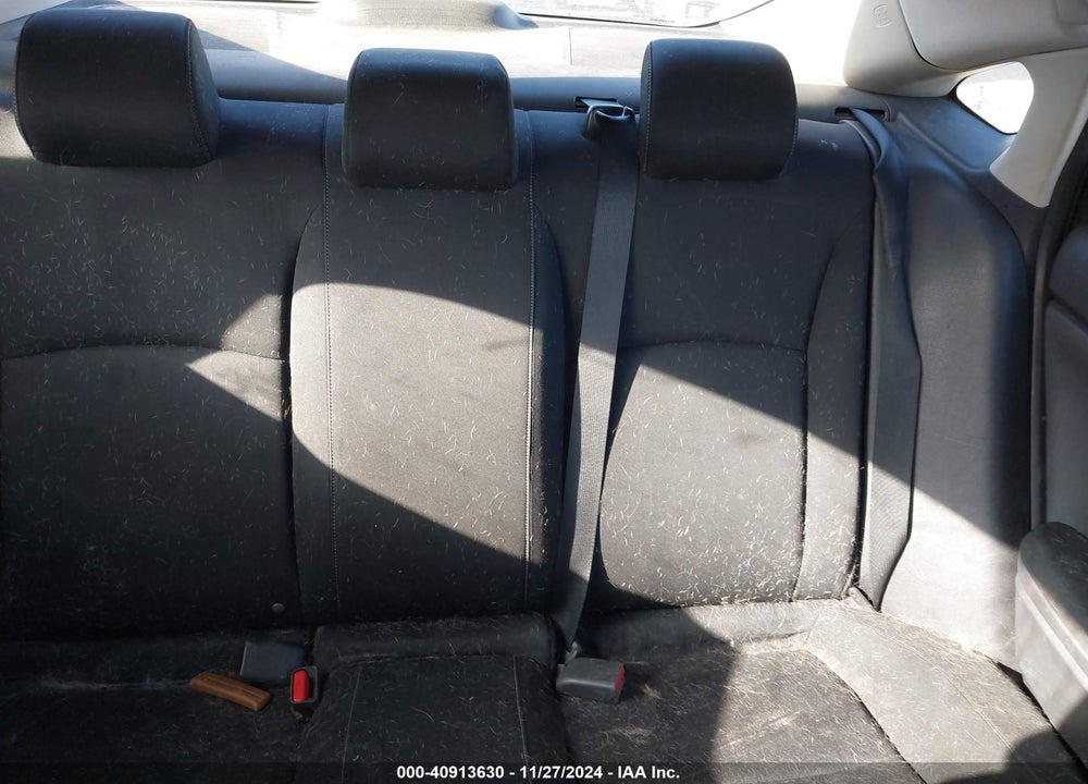 2016 HONDA CIVIC LX VIN: 2HGFC2F5XGH564360