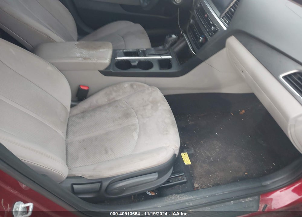 2016 HYUNDAI SONATA SE VIN: 5NPE24AF6GH323881