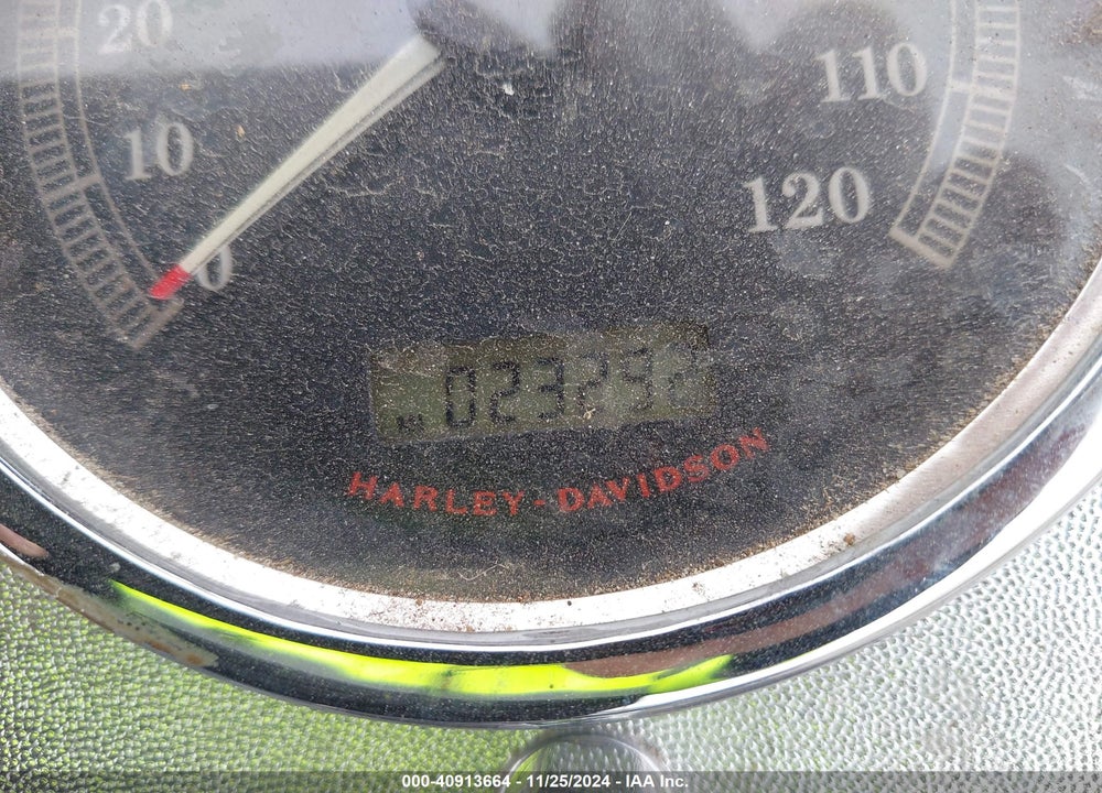 2007 HARLEY-DAVIDSON FLSTC VIN: 1HD1BW5177Y040041