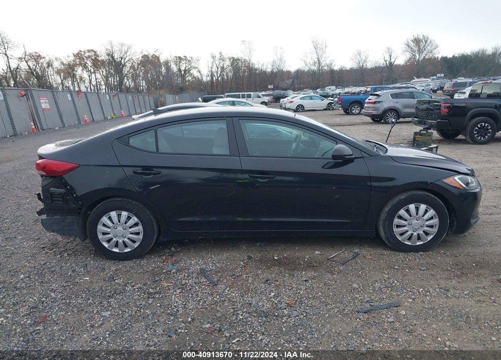 2017 HYUNDAI ELANTRA VIN: 5NPD74LF2HH144698