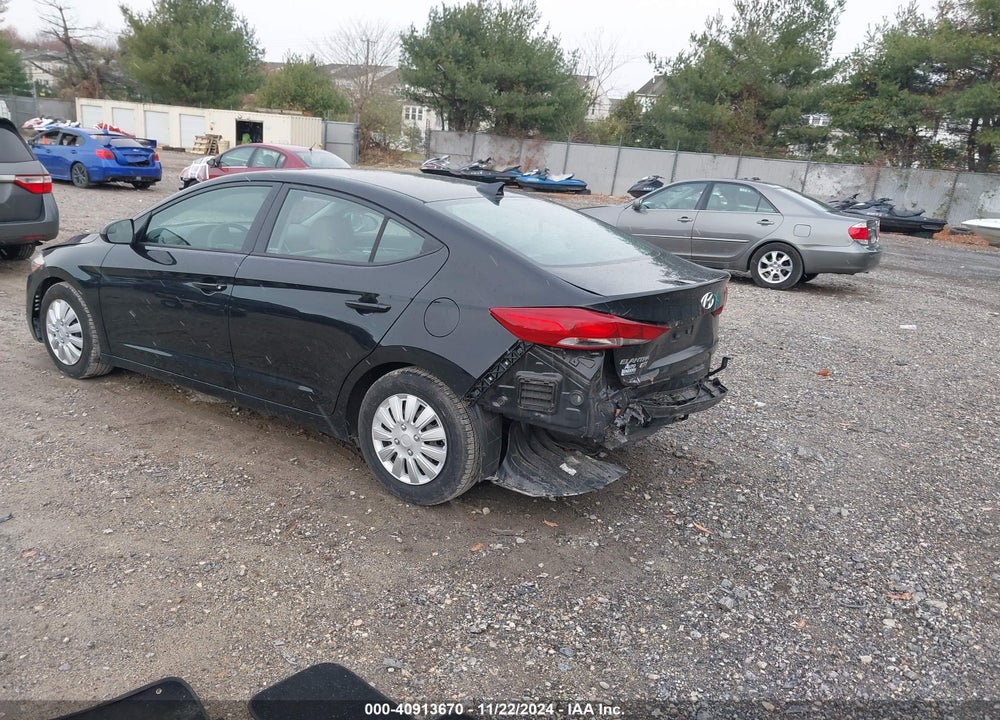 2017 HYUNDAI ELANTRA VIN: 5NPD74LF2HH144698