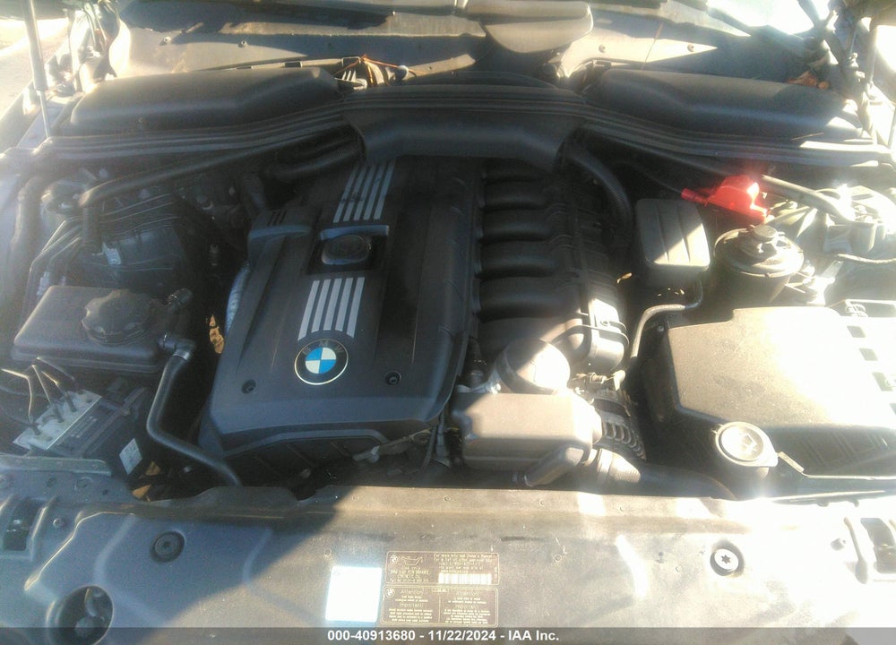 2008 BMW 528I VIN: WBANU53578CT12998
