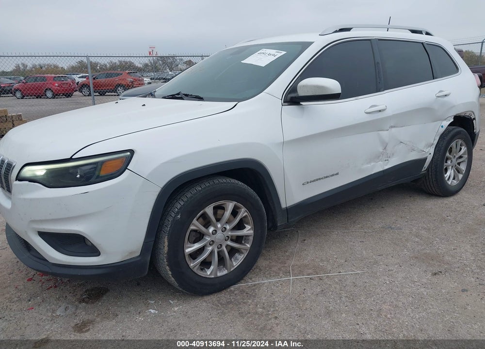 2019 JEEP CHEROKEE VIN: 1C4PJLCB5KD344588