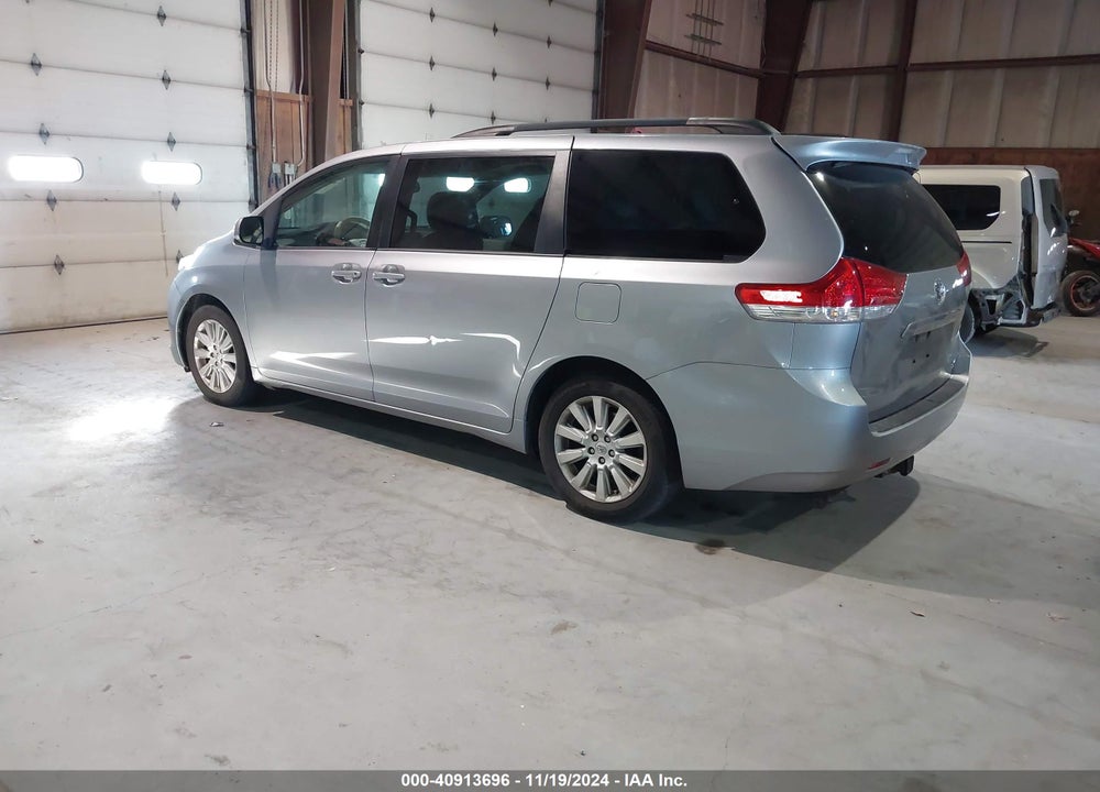 2012 TOYOTA SIENNA XLE 7 PASSENGER VIN: 5TDDK3DC4CS044893