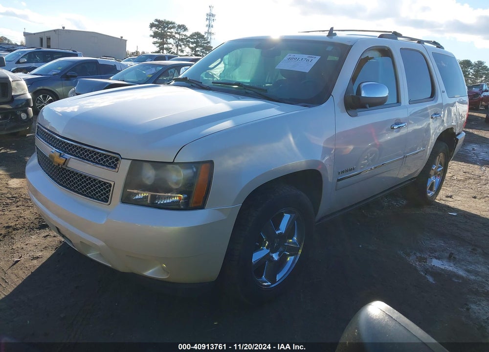 2011 CHEVROLET TAHOE LTZ VIN: 1GNSKCE03BR381930