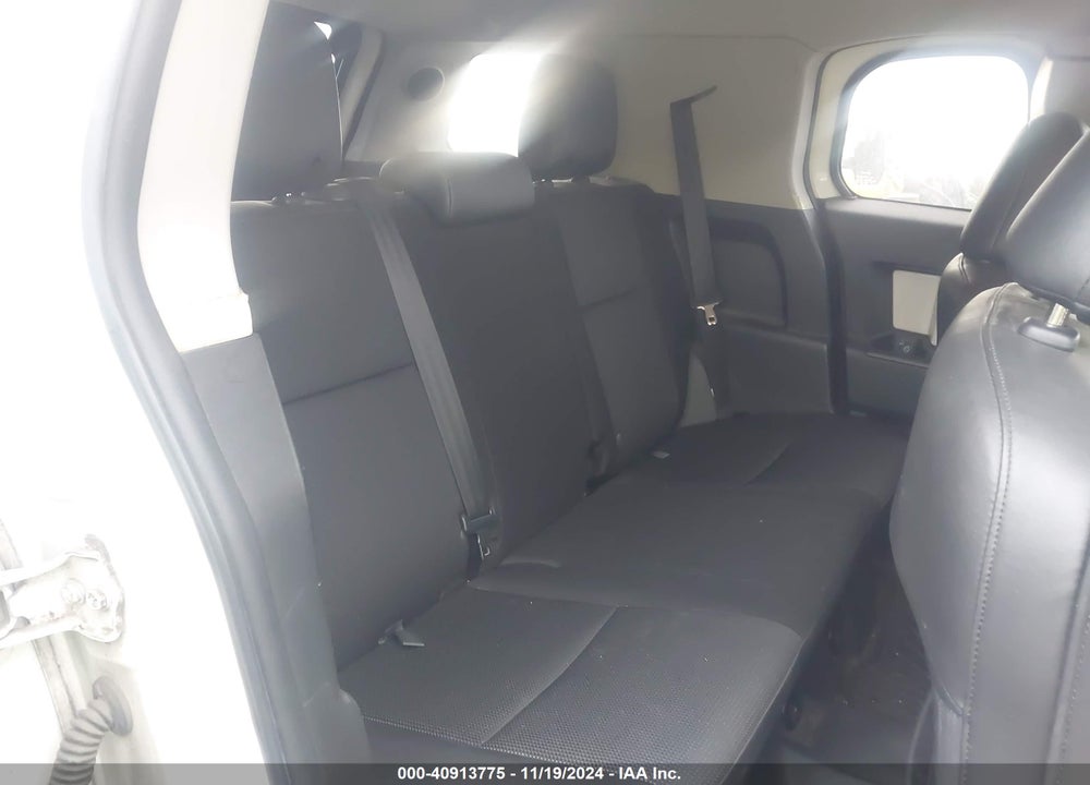 2014 TOYOTA FJ CRUISER VIN: JTEBU4BF0EK180626