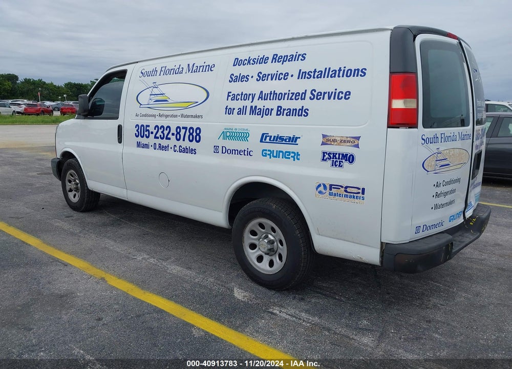 2010 CHEVROLET EXPRESS WORK VAN VIN: 1GCUGADX9A1117100